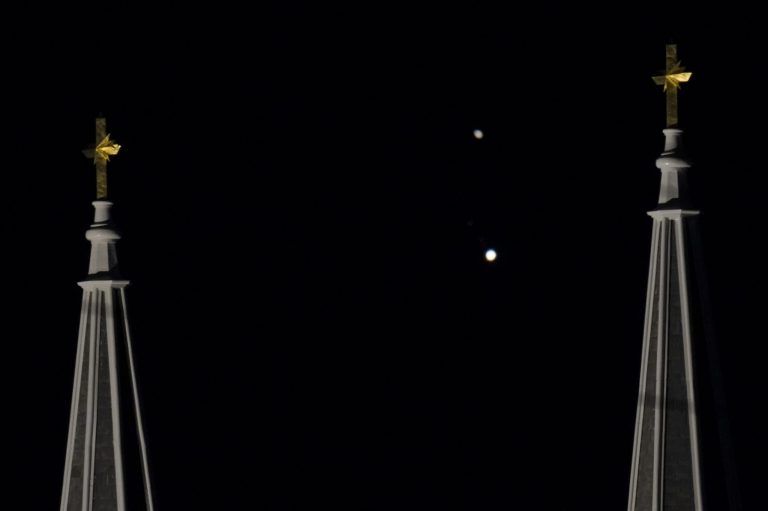 Jupiter and Saturn to appear closer than they have in 800 years for ‘great’ conjunction