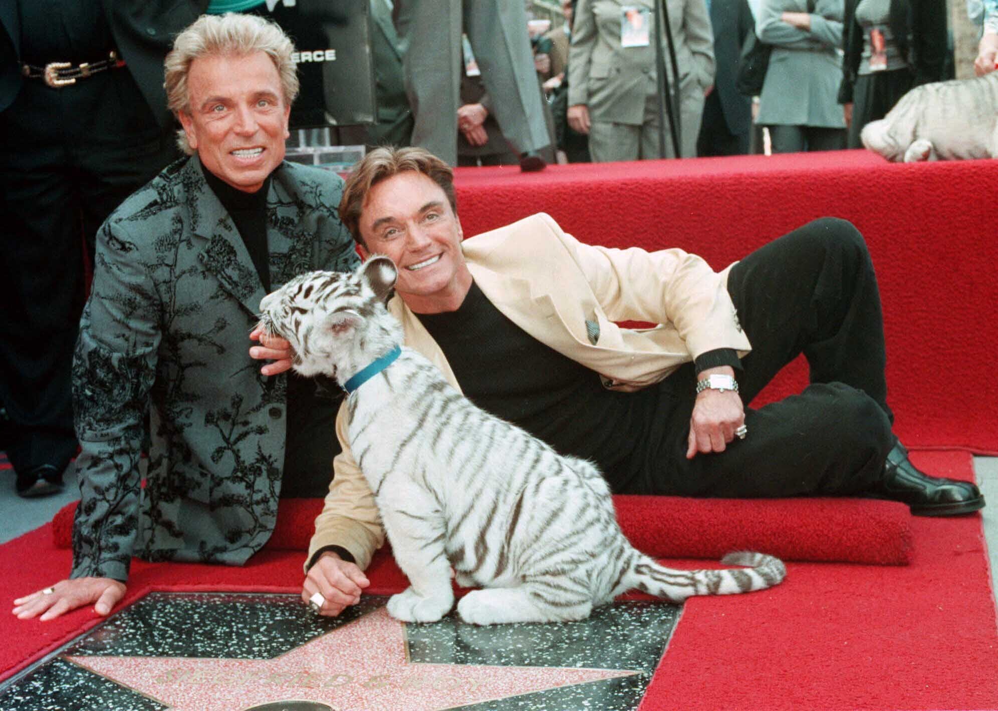 Big cat illusionist Siegfried Fischbacher dead at 81