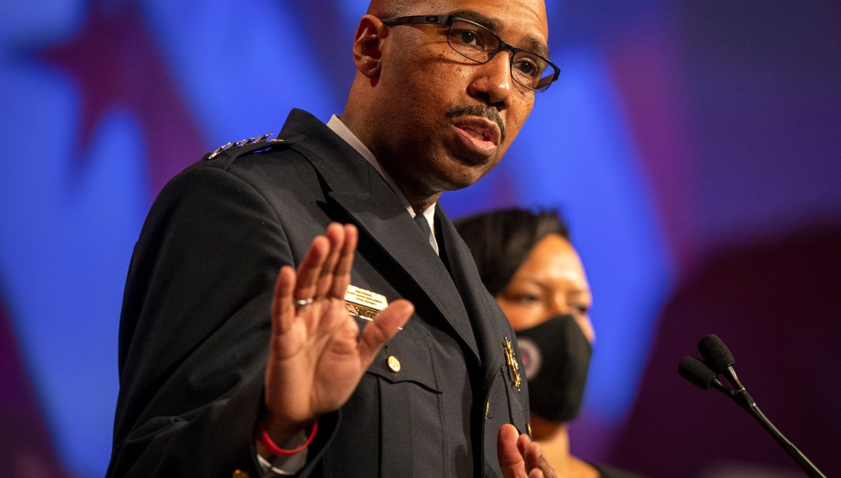 DC police chief 'shocked' by how Army slow-walked National Guard ...