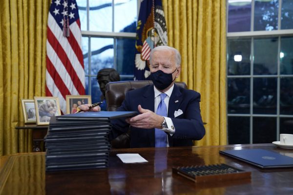 Biden orders ‘social cost’ overhaul in bid to reduce climate pollution
