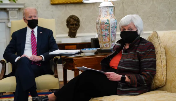 Biden’s team ‘regrets’ making inflation worse now that they’re facing reelection