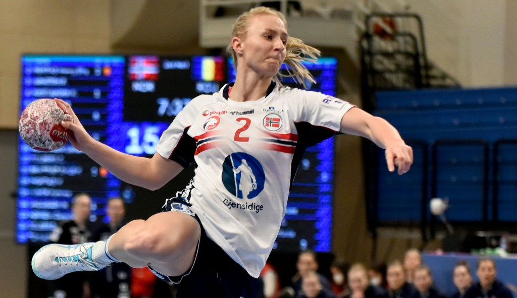 Norway’s beach handball team shouldn’t be fined for covering up