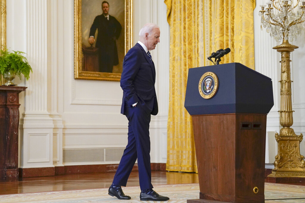 Biden strengthened Russia because he thinks climate change is a bigger threat