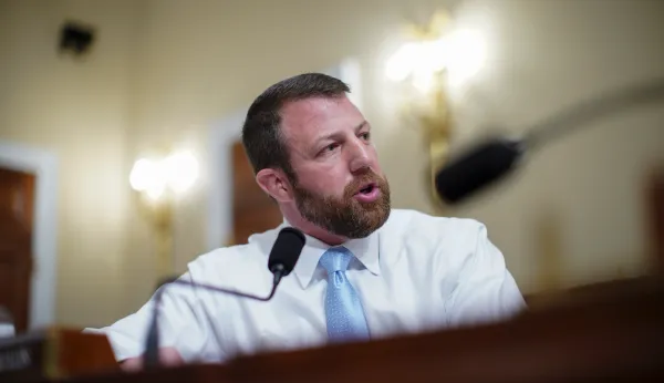 Rep. Markwayne Mullin introduces resolution to expunge Trump’s first impeachment
