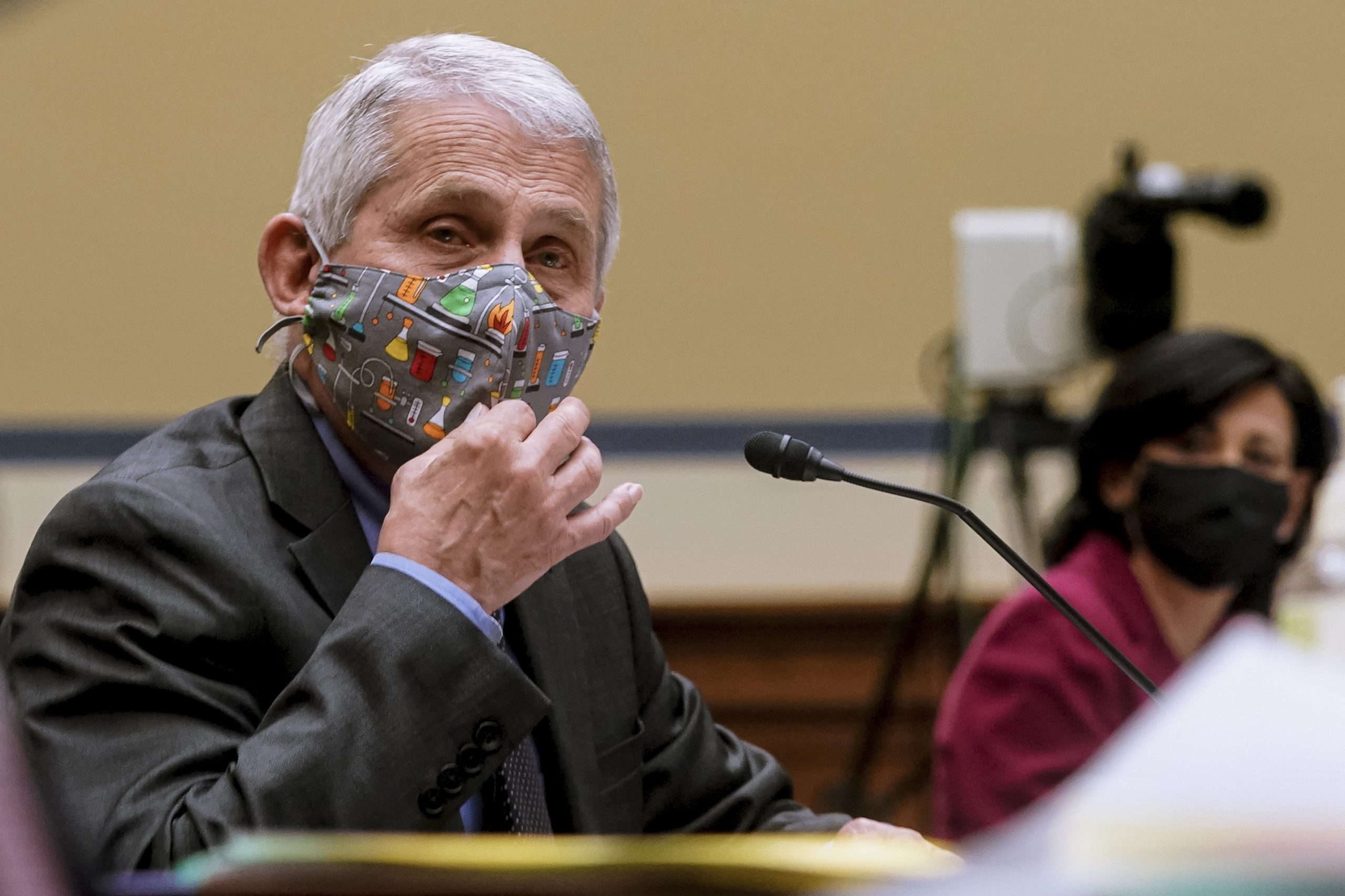 Anthony Fauci thinks people have been wearing masks outside