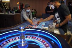 Nevada Democrats call for full mask mandate