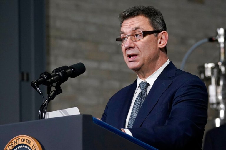 Pfizer CEO thinks fourth vaccine shot may be needed sooner than expected