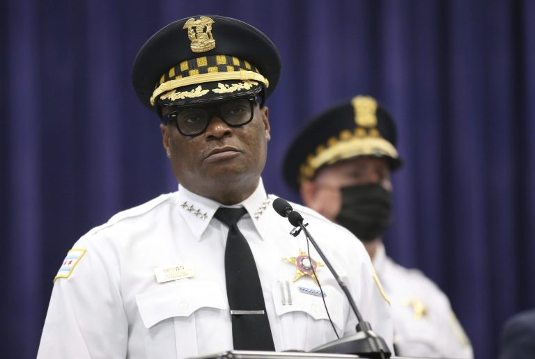 Chicago police discouraged from chasing certain criminal suspects on foot in new policy