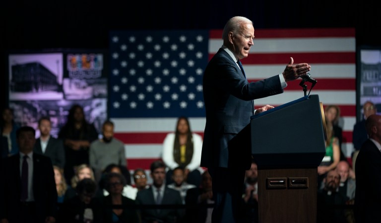Biden takes shot at Democrats Manchin and Sinema for voting ‘more with my Republican friends’