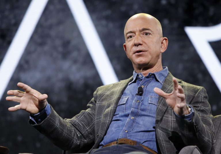 Hundreds of Amazon and Google employees sign anonymous letter opposing deal with Israel