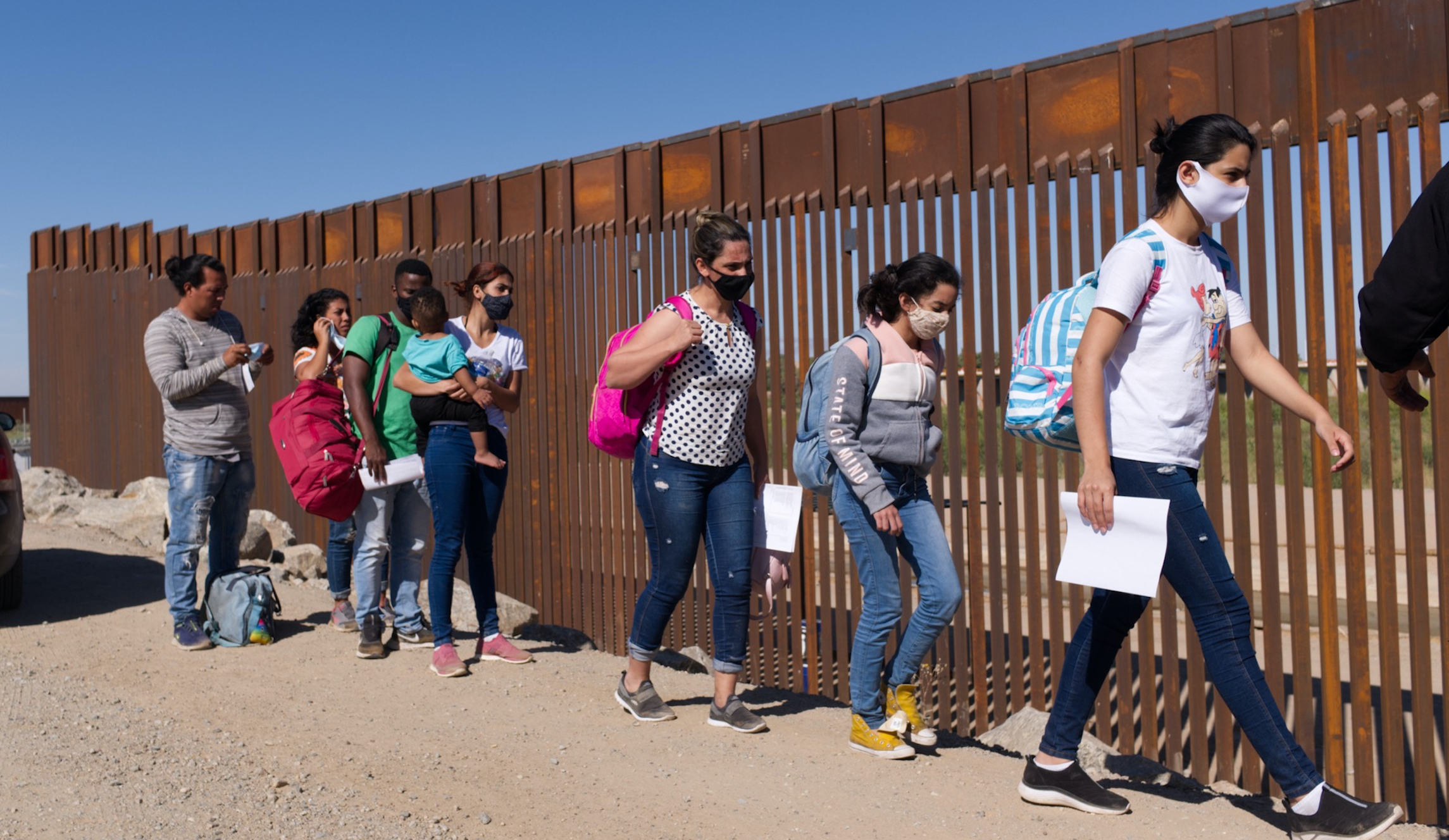 Arizona will bill Biden for cost of busing migrants to Washington