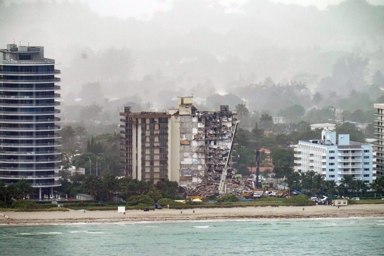 Hundreds forced to evacuate Miami condo building deemed unsafe
