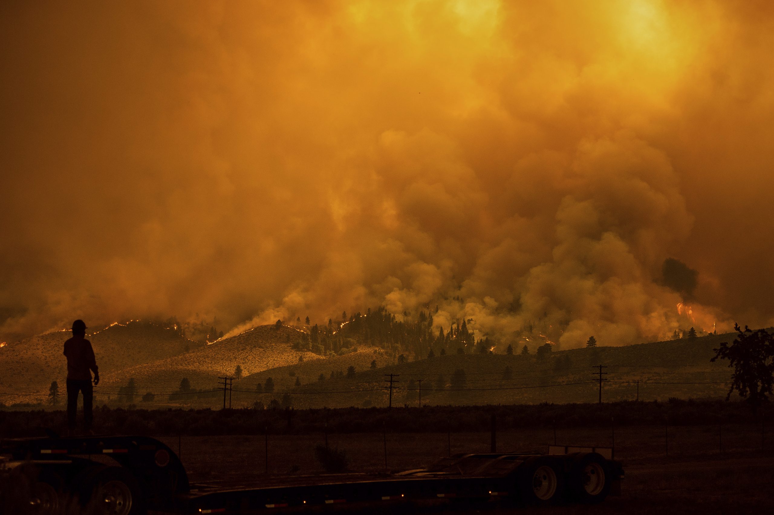 Two firefighters dead after plane crash in Arizona