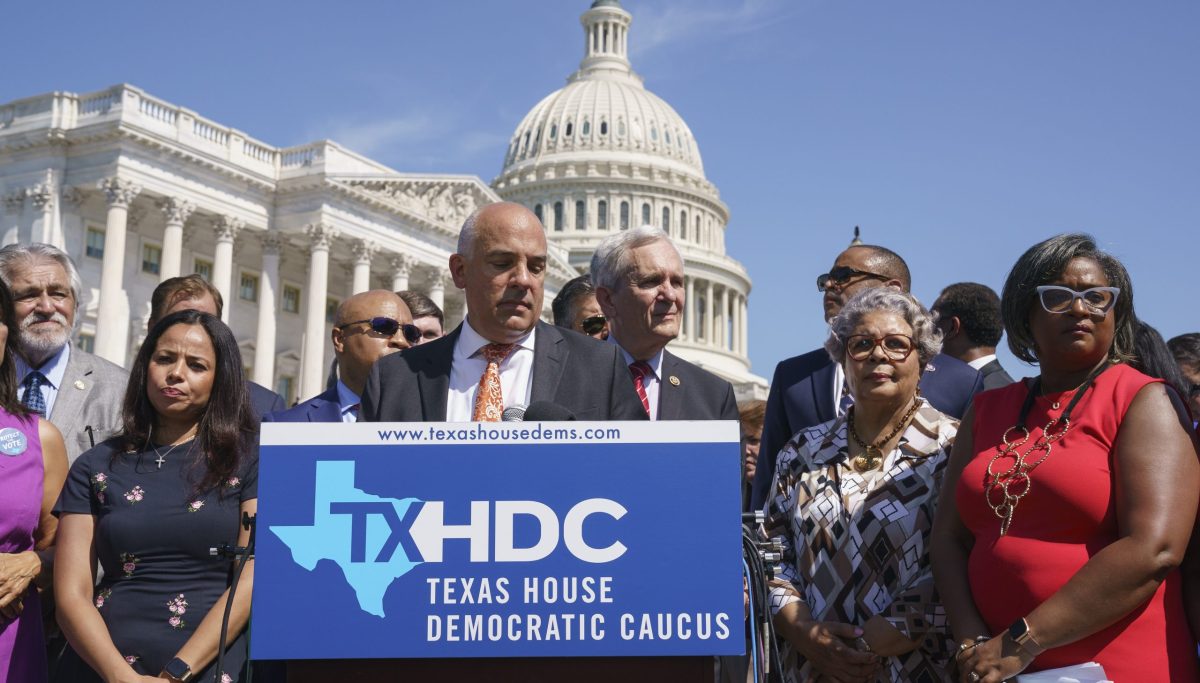 Breaking down the Texas voting bill that Democrats fled the state to block