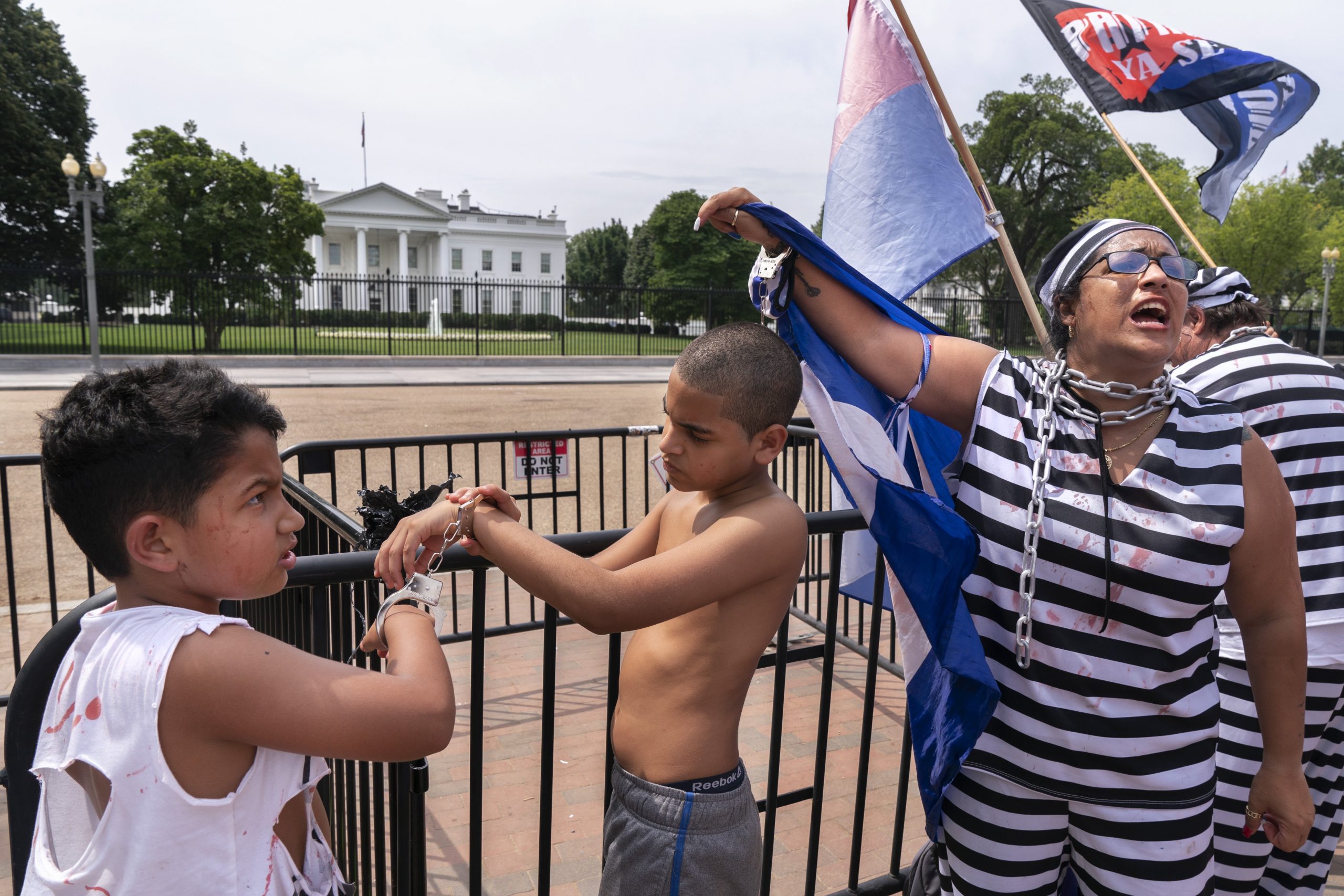 Democrats target Cuban Americans with Biden defense in frantic bid to win Florida