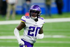 NFL player dies in Dallas car crash