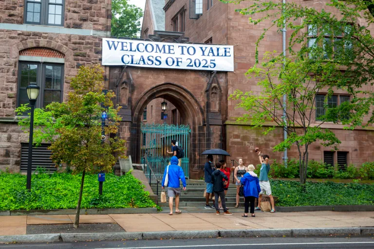 Majority of Yale law students condemn conservative speaker, escalating controversy