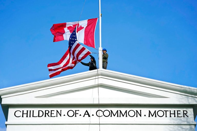 Two omicron COVID-19 cases reported in Canada