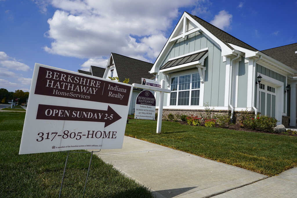 Home sales fall for fourth straight month as interest rates rise