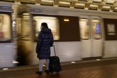 Metro launches prototype gates to prevent fare evasion