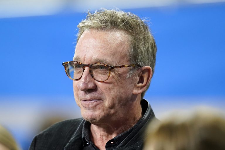 Fuel spill from Tim Allen’s yacht leads to closure of Lake Michigan beach