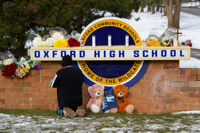 Suspect and his parents met with school officials morning of Michigan shooting, sheriff says