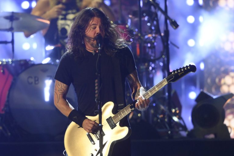 Masks are ‘worst thing about this pandemic’: Dave Grohl struggles to read lips
