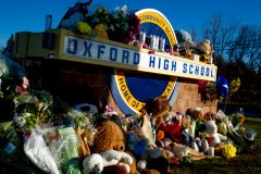 Michigan school districts cancel classes in response to threats after deadly shooting