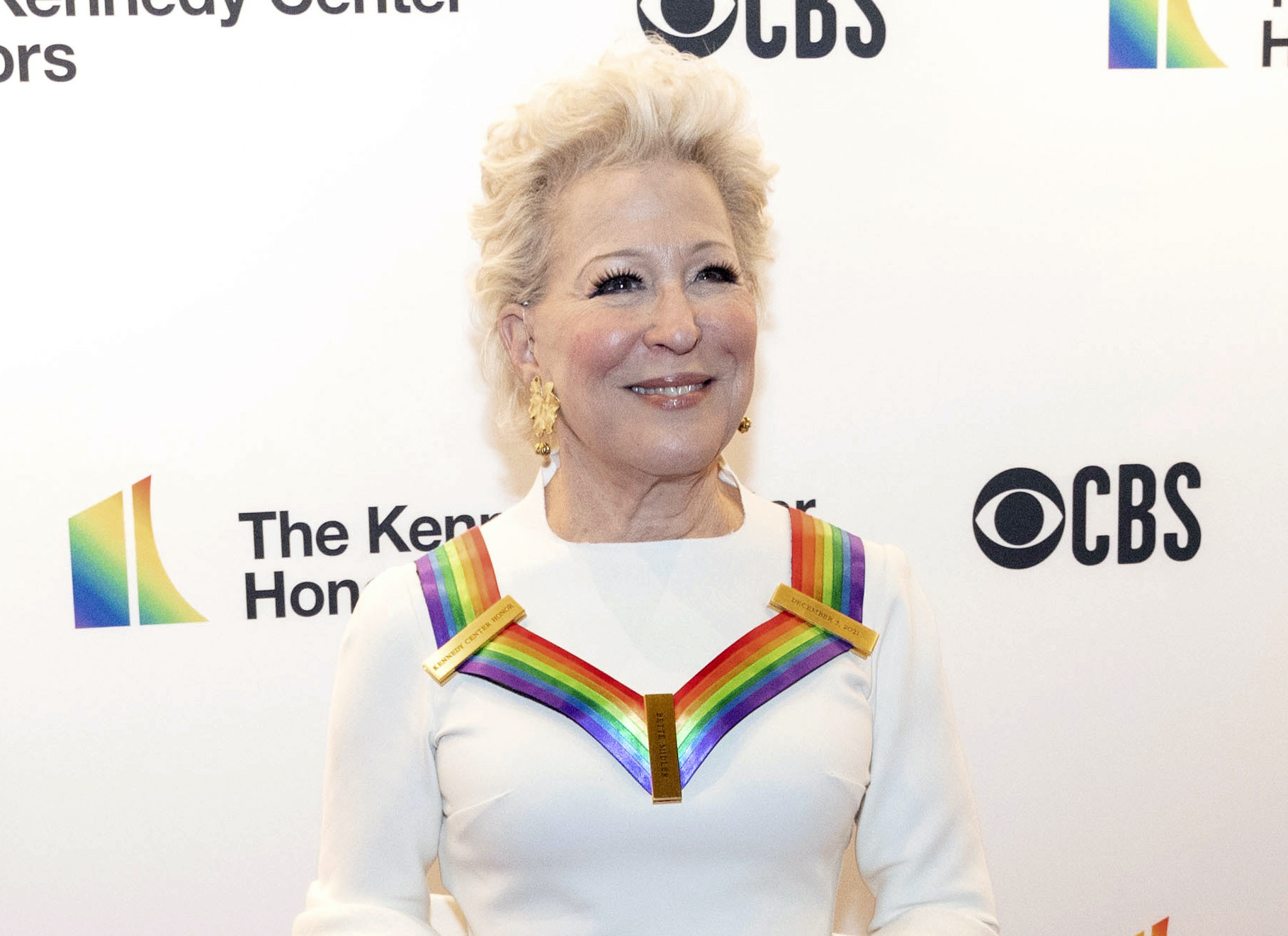 Bette Midler apologizes after calling West Virginia ‘poor, illiterate and strung out’