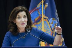 WATCH: New York Gov. Kathy Hochul met with boos at Rangers game