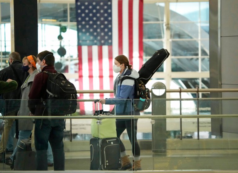 Thousands of flights delayed and canceled at the start of new year