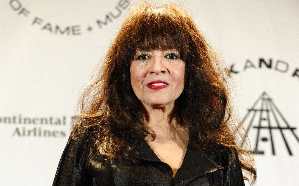 Obit Ronnie Spector