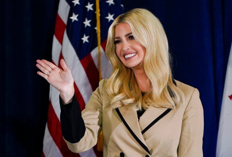 SEE IT: Ivanka Trump hands out meals to Floridians affected by Hurricane Ian