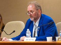 Biden electors recall architect running for Wisconsin governor