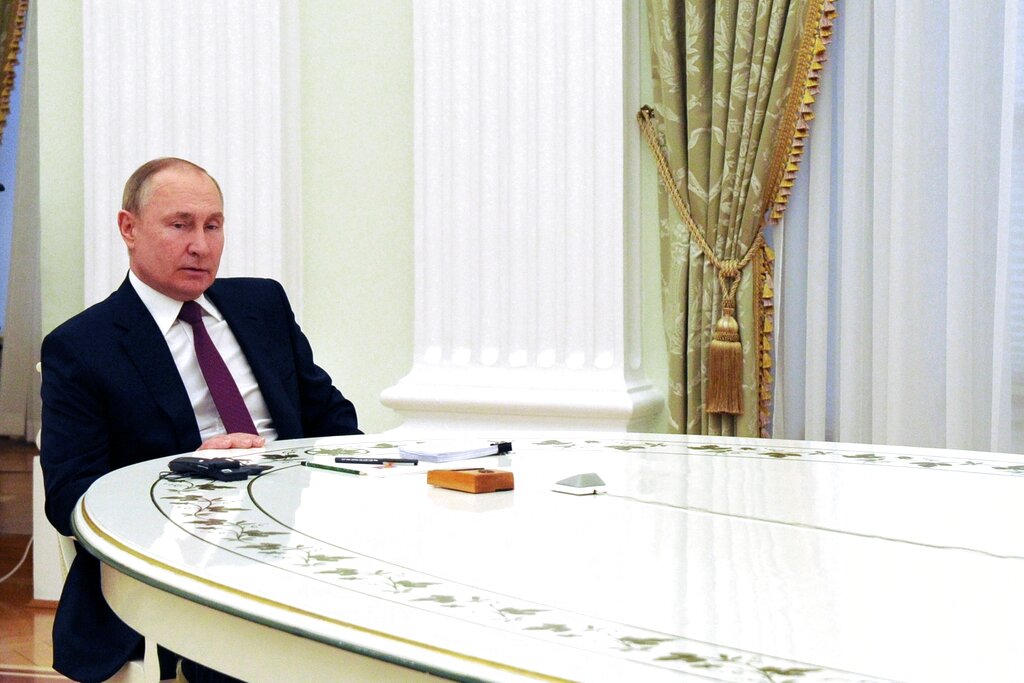 Russia says some troops leaving Ukraine border, Pentagon skeptical amid invasion fears