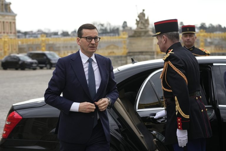 Poland calls for NATO ‘peace mission’ in Ukraine protected by ‘armed forces’