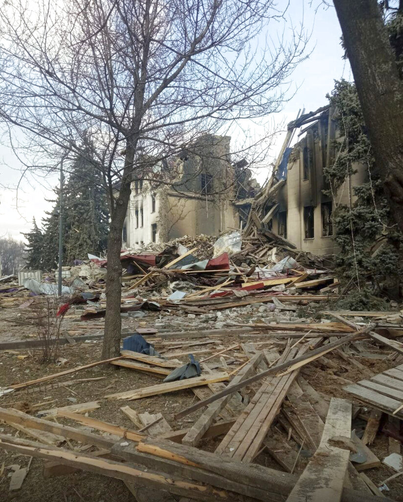 Zelensky: 130 rescued from bombed Mariupol theater, hundreds remain trapped