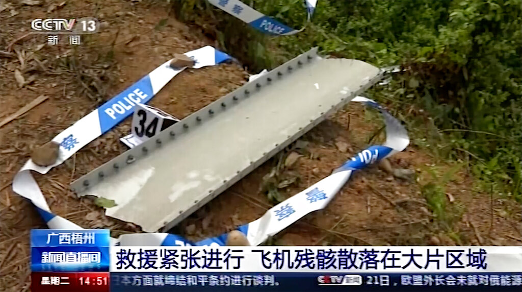 No survivors found in wreckage of crashed Chinese airliner