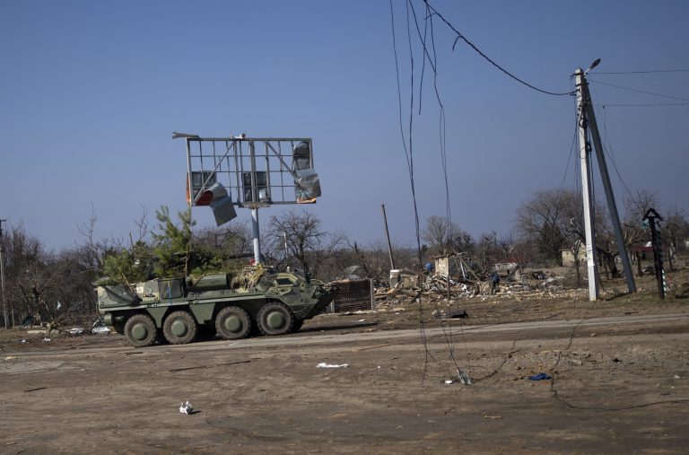Russian troops run commander over in tank following heavy losses in Ukraine: Report