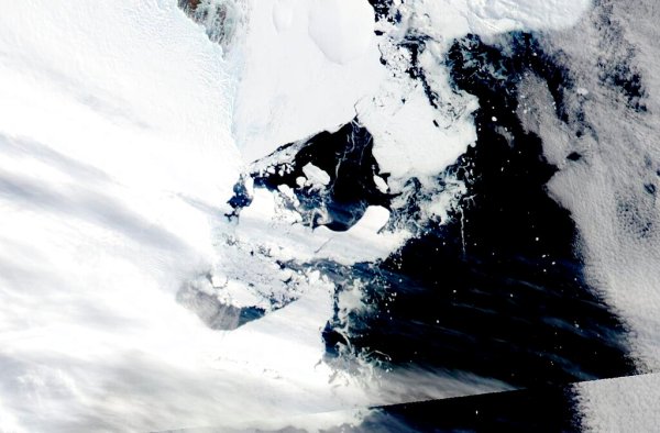 Ancient groundwater discovered deep below Antarctic ice