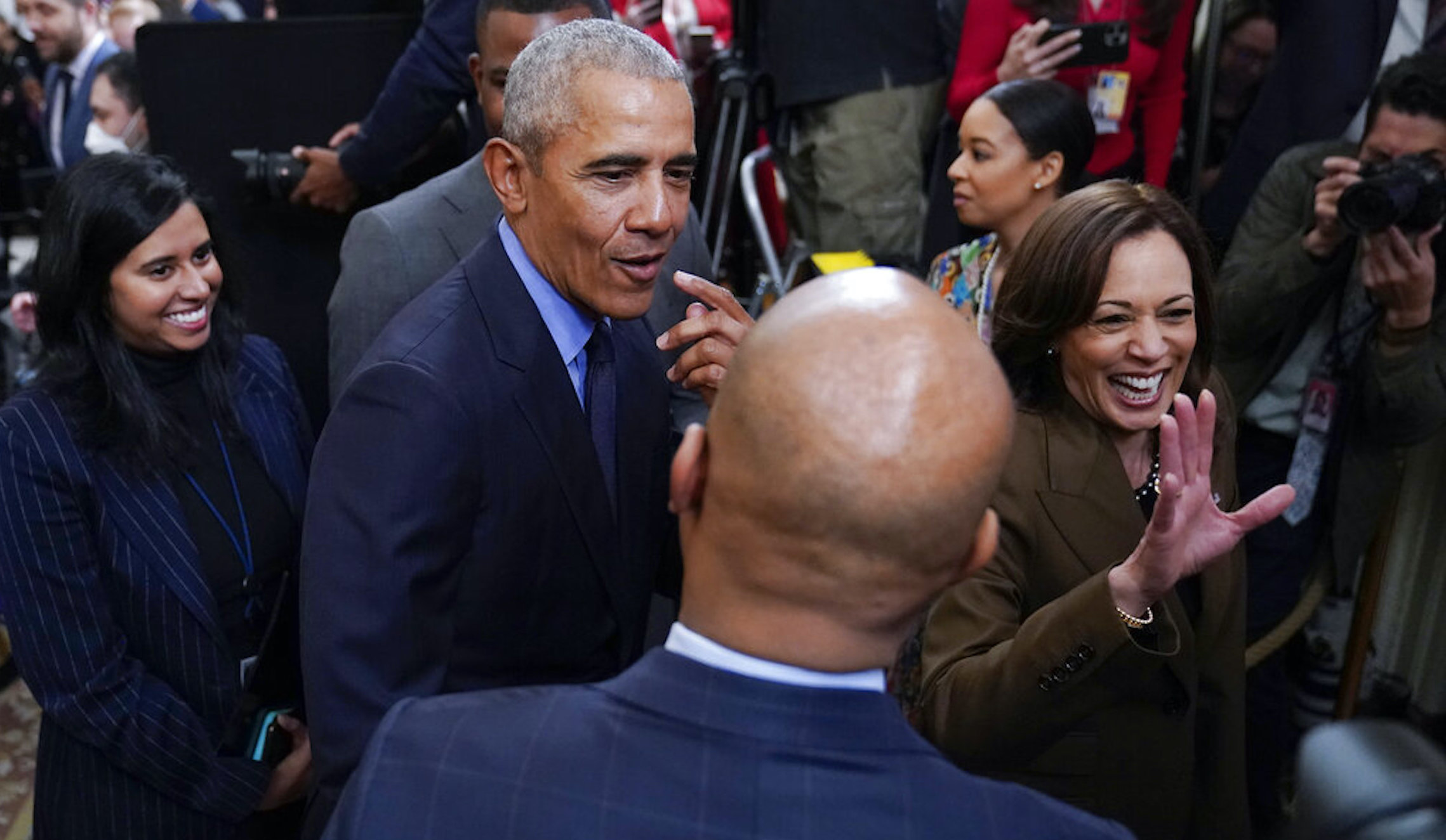 Obama says ‘ruthless’ Putin showing ‘reckless’ side with Ukraine invasion