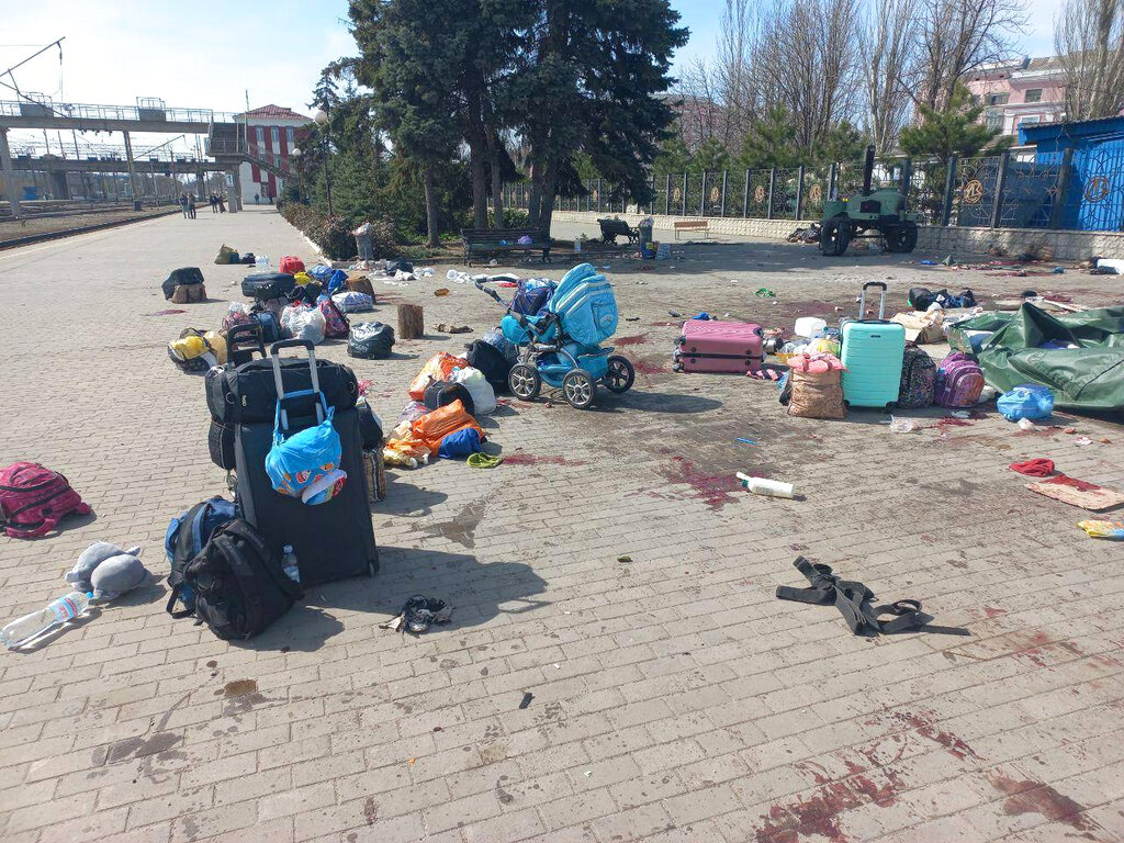 Russian missile attack kills dozens at train station in eastern Ukraine