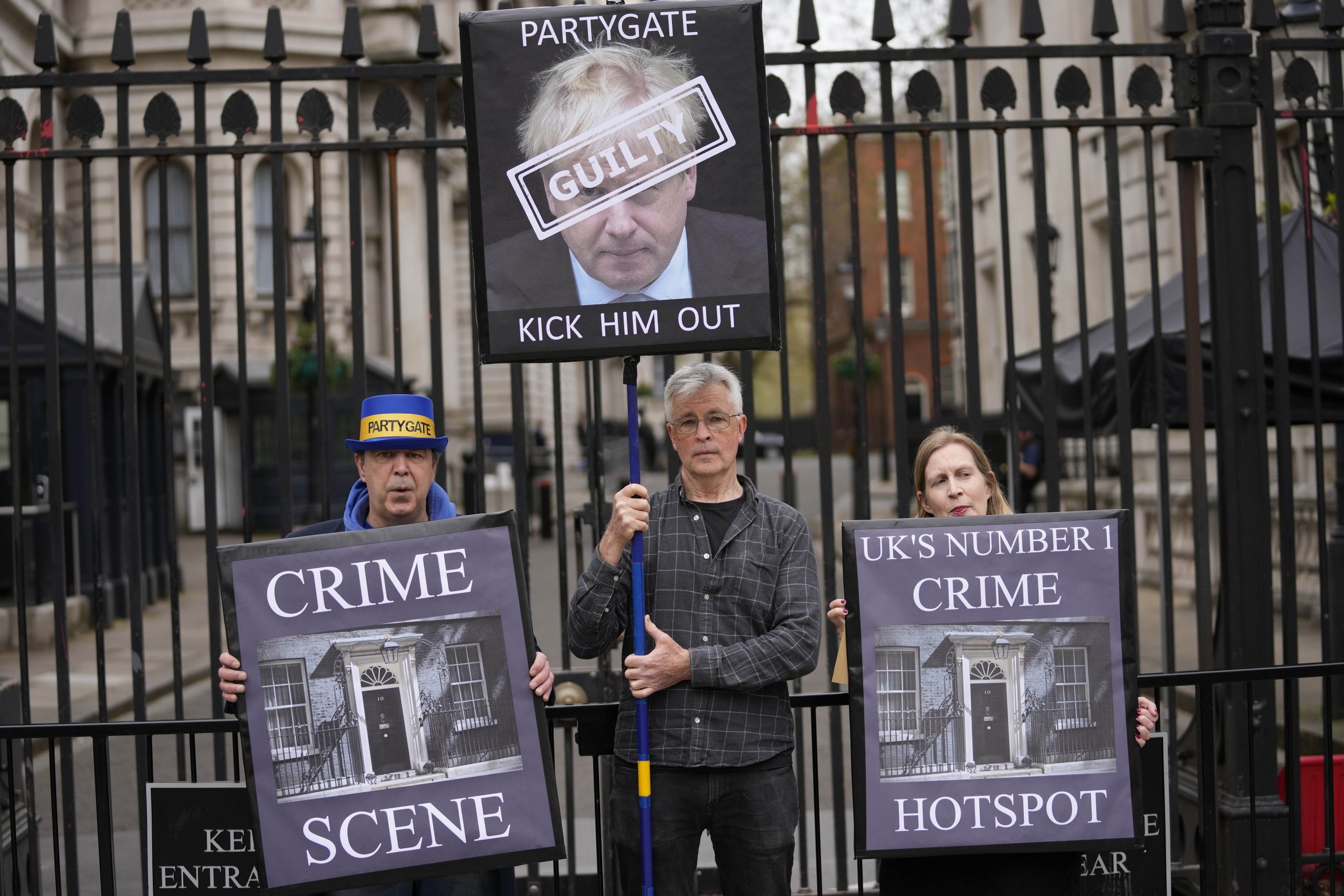 Boris Johnson refuses to resign despite post-‘partygate’ fallout