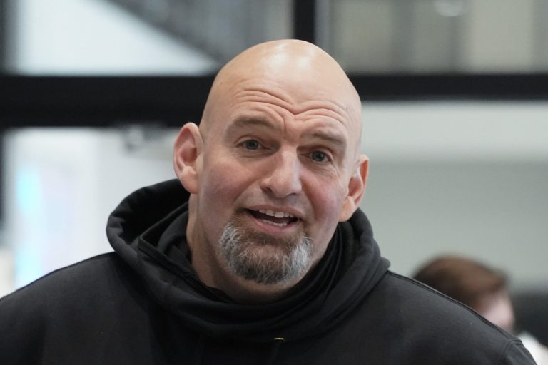 In town hall with Hispanic Council, Fetterman emphasizes investment and energy security