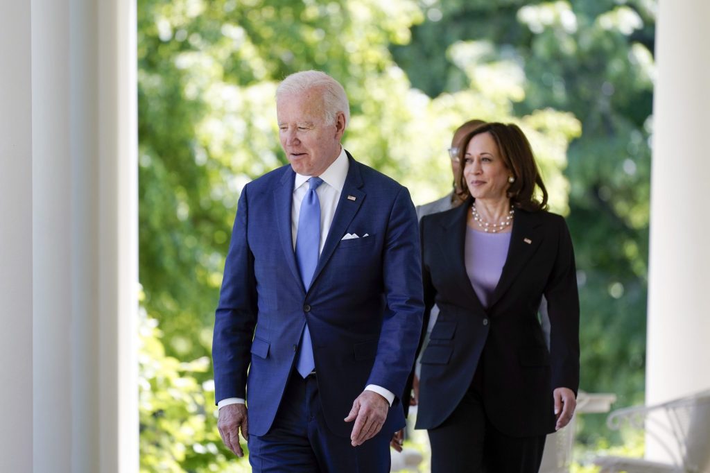 Biden needles Republicans over inflation during internet connectivity ceremony