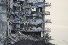 Judge allows $1 billion Florida condo collapse settlement to move forward