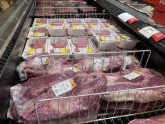 COVID-19 subcommittee says USDA collaborated with Big Meat to tamp down virus fears