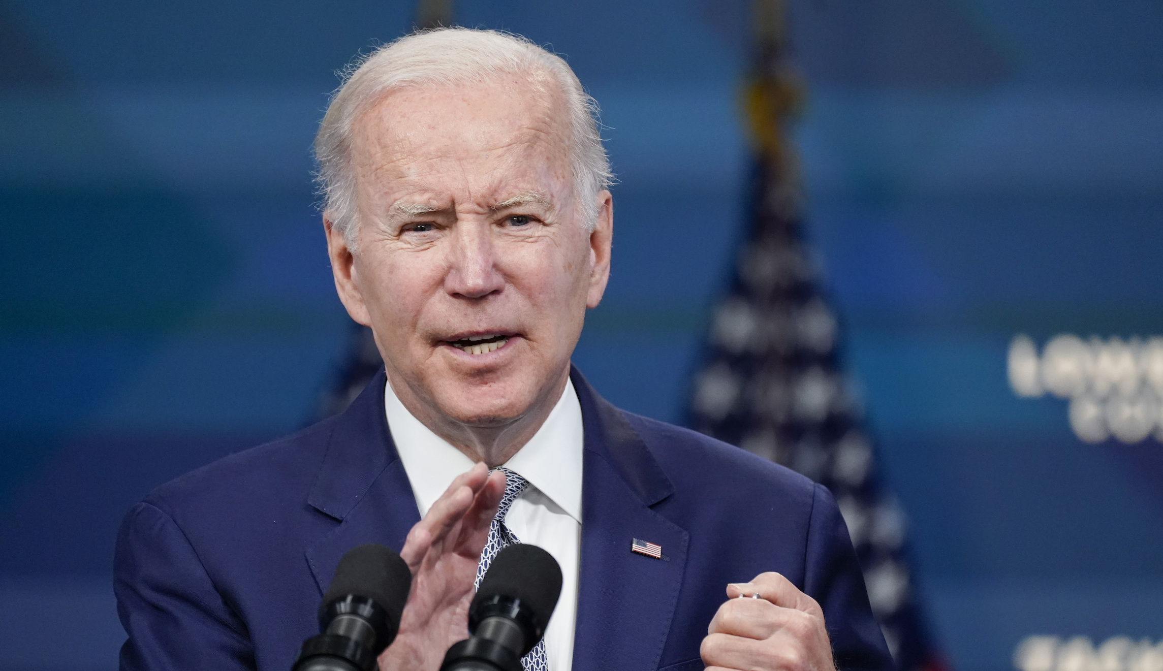 Biden hemorrhaging Trump voters who supported him in 2020