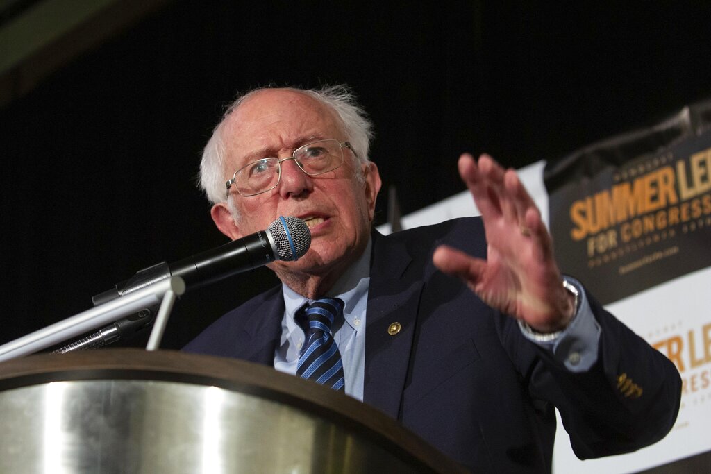 Sanders endorses Lee