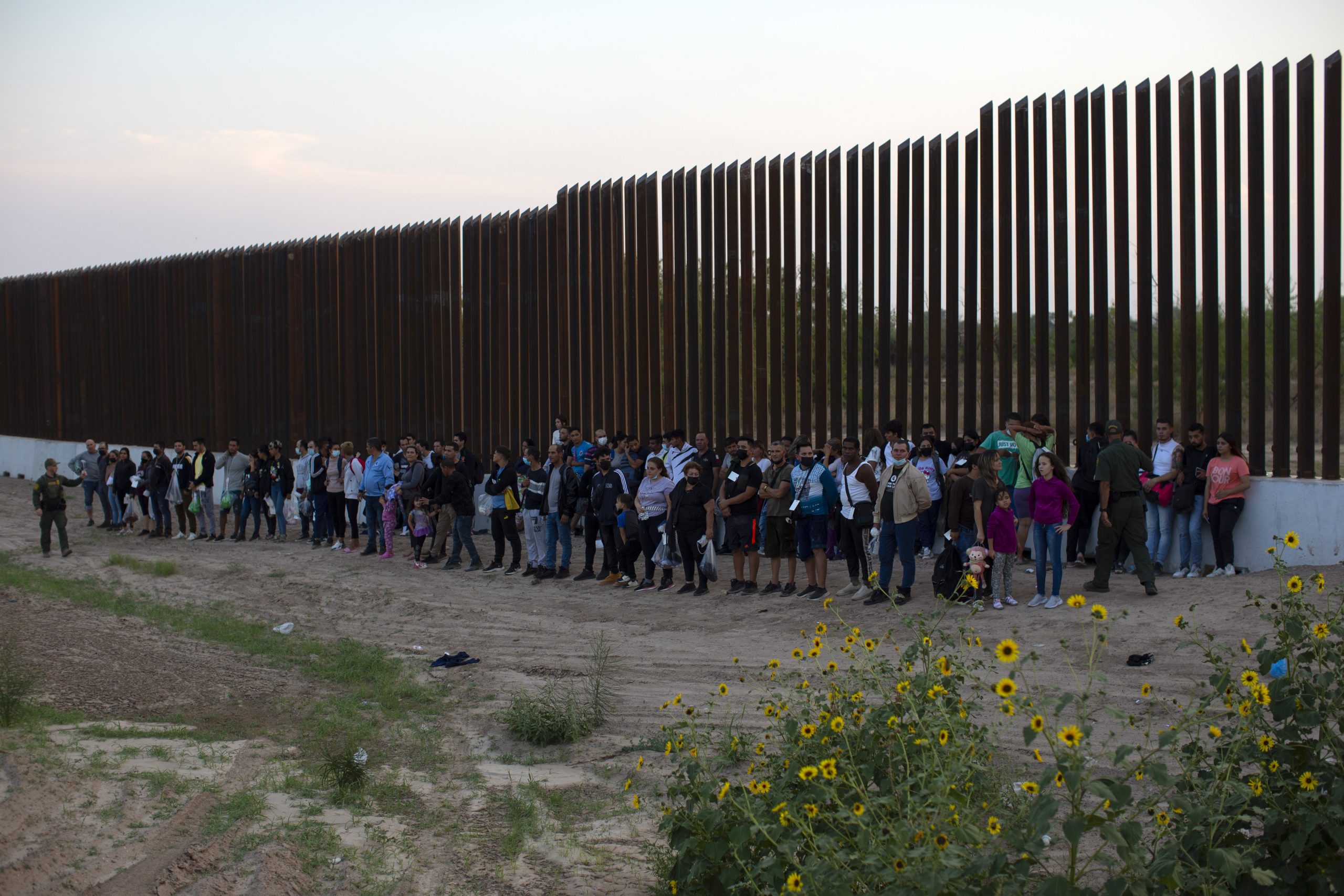 Border congressman warns of immigrant ‘hurricane’ if Title 42 is repealed